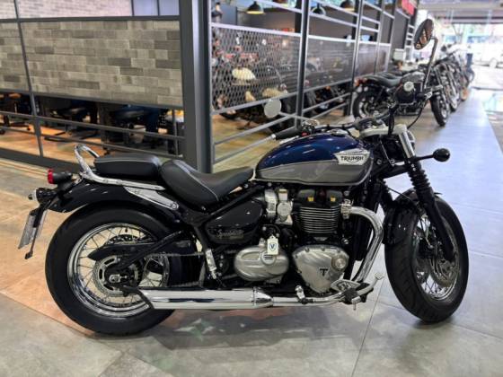 TRIUMPH BONNEVILLE SPEEDMASTER TRIUMPH BONNEVILLE SPEEDMASTER